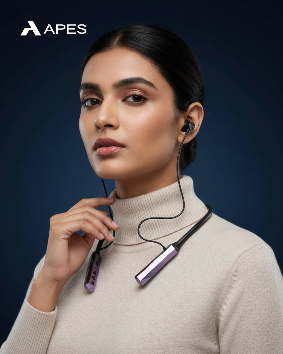 Apes62730's tweet image. Beat it. Feel it. Wear it. 🔥🎶
APES NeckBeat brings punchy bass, all-day comfort &amp;amp; nonstop music for your daily grind.
#APESAudio #NeckBeat #NeckbandLife #BassOnTheGo
#WirelessAudio #MusicEverywhere #BluetoothNeckband
#GenZVibes #DailyBeats #SoundThatMovesYou