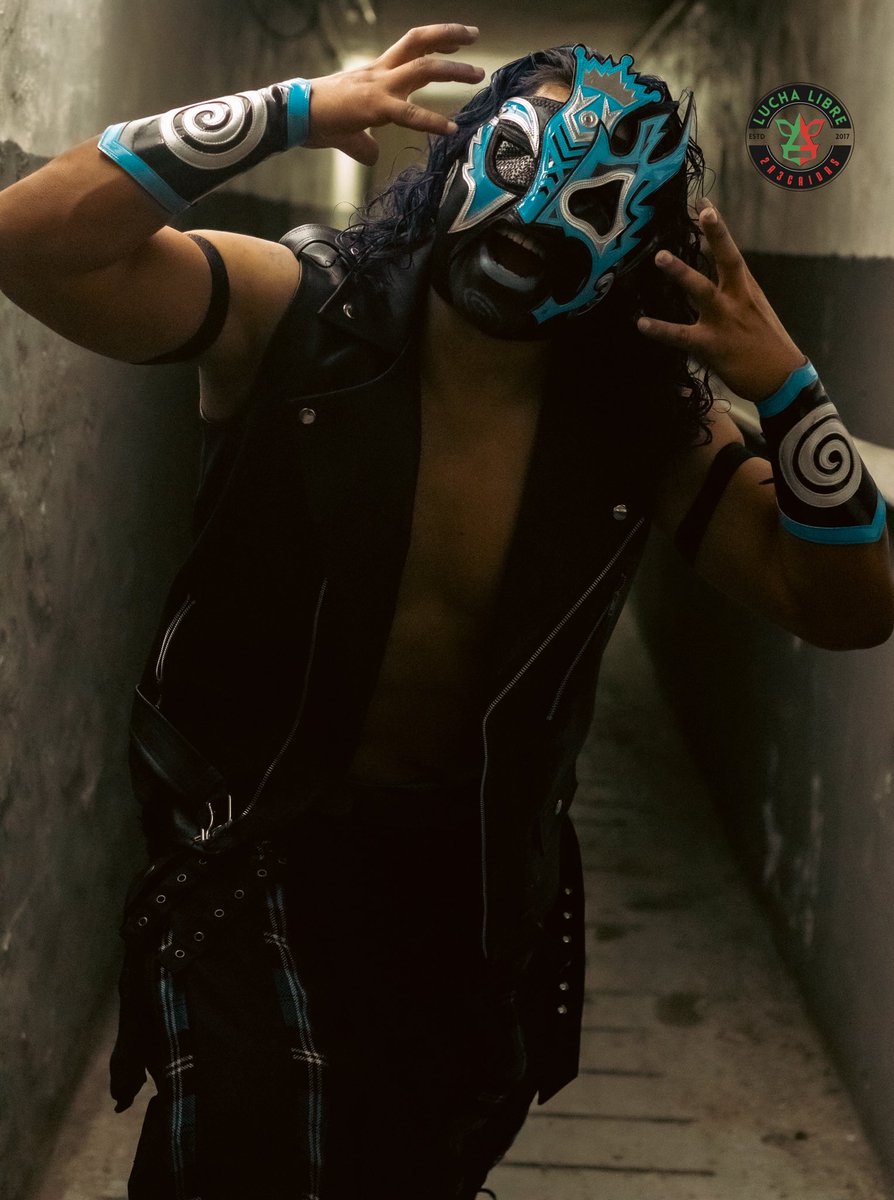 Sesión de Fotos Con el Joven Talento de Tijuana.
El Del Viaje Eterno Psychodelia Rindiendo un Tributo al Patriarca de la Dinastía Misterio.
#lucha #luchalibre #wrestling