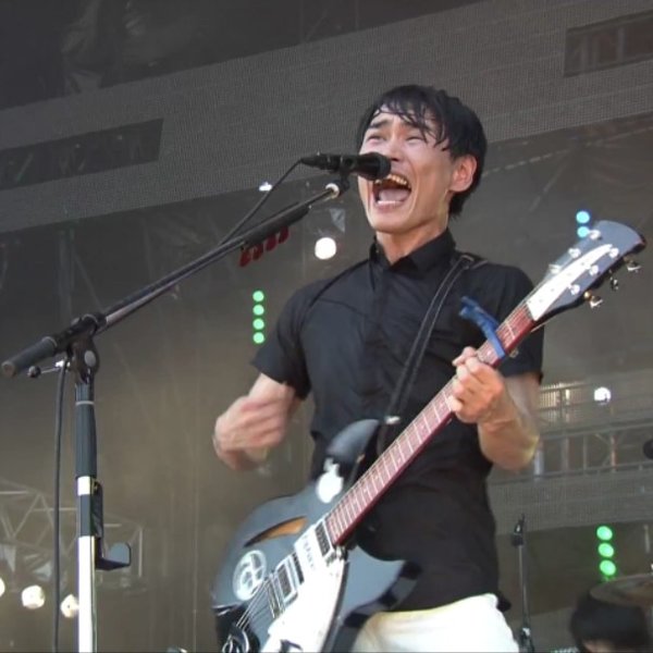 君が
ナイテイタ ナイテイタカラﾗｯﾗｯﾗｯﾗｯﾗｯ…

ﾃﾞﾃﾞﾝﾃﾞﾃﾞﾝﾃﾞﾃﾞﾝﾃﾞﾝﾃﾞﾝﾃﾞﾃﾞﾝﾃﾞﾃﾞﾝﾃﾞﾃﾞﾝﾃﾃﾞﾝﾃﾞﾝﾃﾞﾝ
うぃくぞぉぉぉぉぉぉ！
どうしてぇぇぇぇぇぇぇぇぇぇぇ！