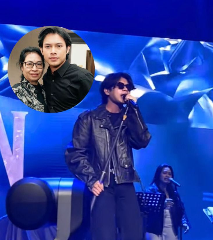 Rony Parulian shared the stage with Bryan Adams, his biggest idol, on the very day of his mom’s birthday—turning the moment into a deeply emotional career milestone.

“Ini kebanggaan yang luar biasa untuk karir saya.”