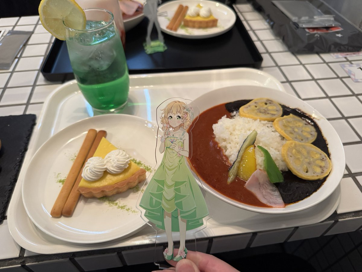 樹ちゃん…ガルクラコラボカフェだよ🥰💚✨🌱
 #ガルクラとandGALLERY