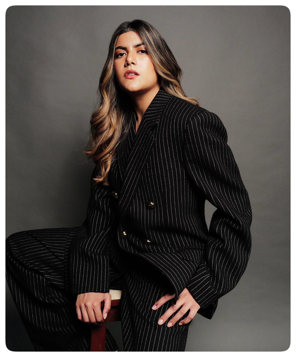 taran_adarsh's tweet image. ANANYA BIRLA LAUNCHES BIRLA STUDIOS... #AnanyaBirla has announced the launch of #BirlaStudios with the intent to create high-concept, prestige-driven commercial cinema.

The studio will focus on stories that seamlessly balance broad audience reach with artistic distinction.