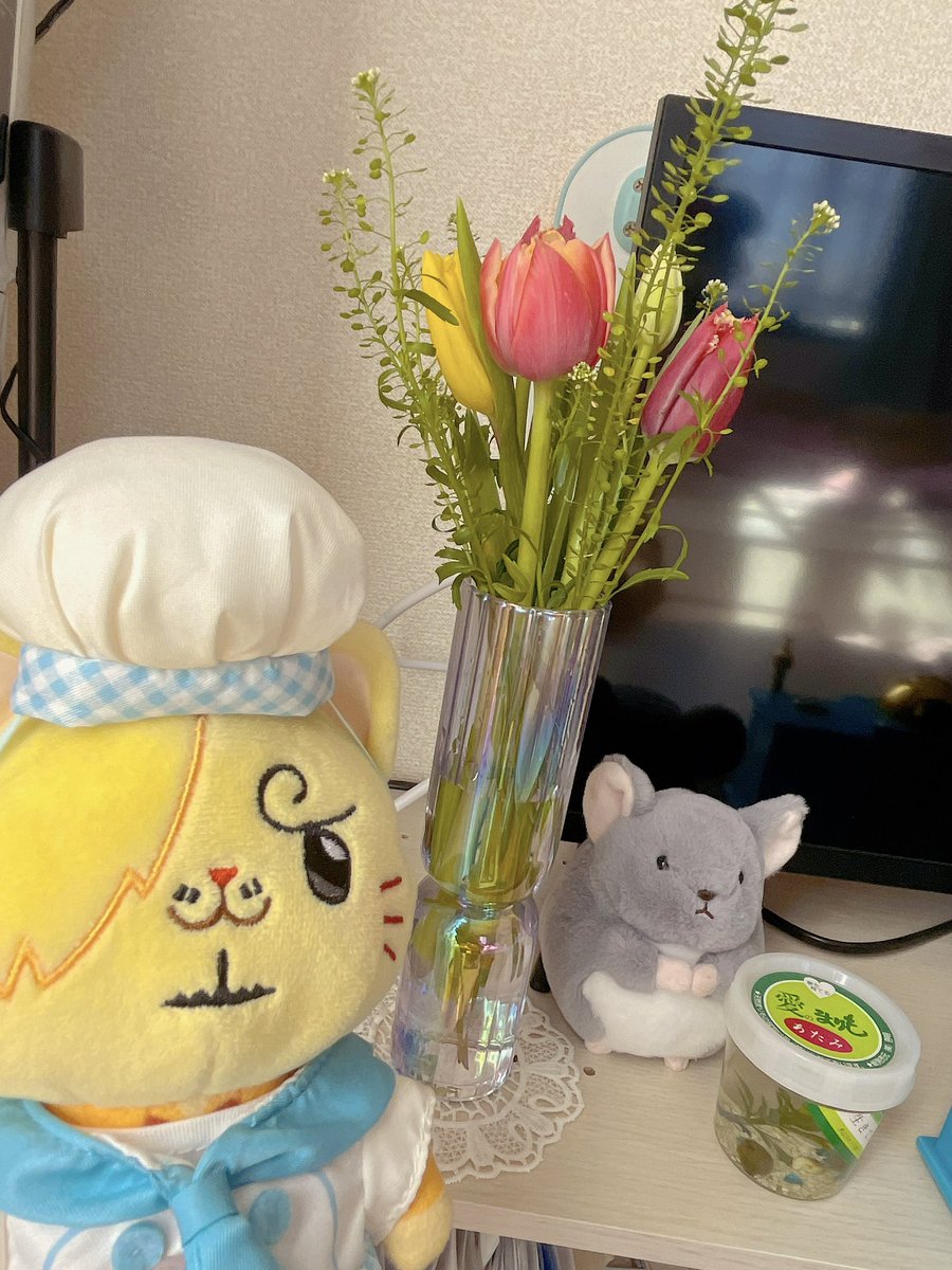 もっと背が低い花瓶が要るかも