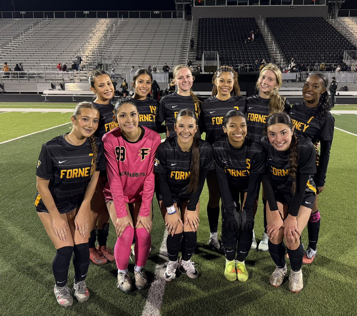 ForneySoccerLRS's tweet photo. 𝗦𝘁𝗮𝗿𝘁𝗶𝗻𝗴 𝗫𝗜 🆚 𝗛𝗲𝗮𝘁𝗵 https://t.co/UB18p9LYIn