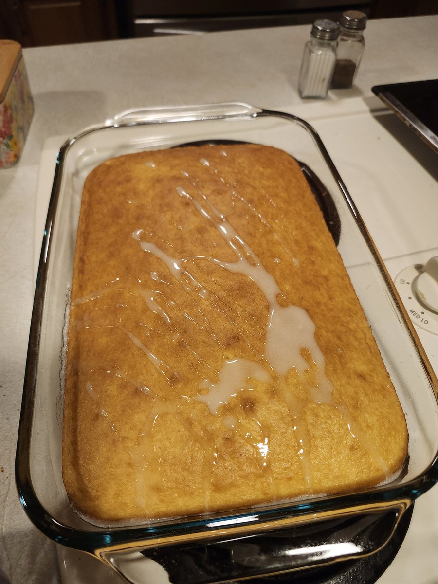 sundayslove_'s tweet image. Look at my cake