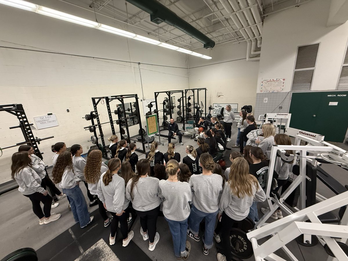 Canton Basketball tweet media