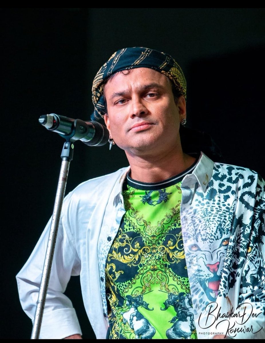 অসম সাহিত্য সভাই শিল্পী #Zubeengarg ৰ সোঁৱৰণত প্রতি দুবছৰৰ মূৰে মূৰে এটা সৰ্বভাৰতীয় স্তৰৰ বঁটা প্ৰদানৰ সিদ্ধান্ত গ্রহণ কৰিছে।২০২৭ চনত দুলীয়াজানত হ'বলগীয়া সাহিত্য সভাৰ দ্বিবার্ষিক পূর্ণাংগ অধিৱেশনত প্রথম বৰ্ষৰ বঁটা প্ৰদান কৰা হ'ব
<a href="/airnewsalerts/">All India Radio News</a> 
<a href="/PIB_Guwahati/">PIB in Assam</a> 
<a href="/ddnews_guwahati/">DD News Assamese</a>