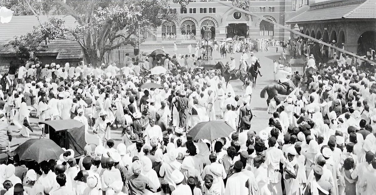 चौरी चौरा विद्रोह का कुछ ऐतिहासिक तस्वीर 
#BhagwanAhir
#VikramAhir
#चौरीचौरा_दिवस