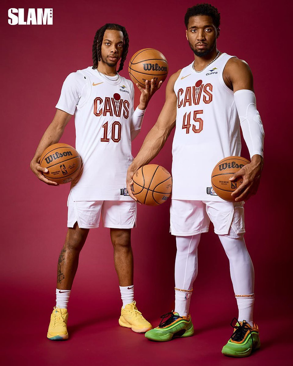 Wonovan1's tweet photo. Man I feel so bad for Darius… It just sucks that it had to go down like this. Gonna miss my PG. Go be great 10 ❤️ https://t.co/ySa7uEzxNu
