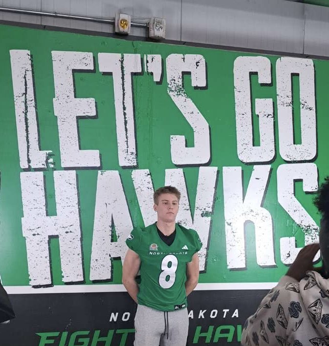 Bennett Stecker tweet media