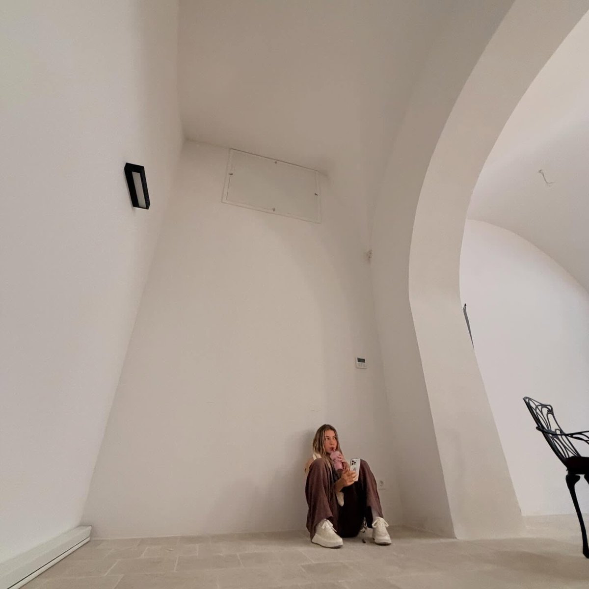 rxadyfcrit's tweet photo. im passing the phone to someone with a fckass bob https://t.co/A5uGicI2TL