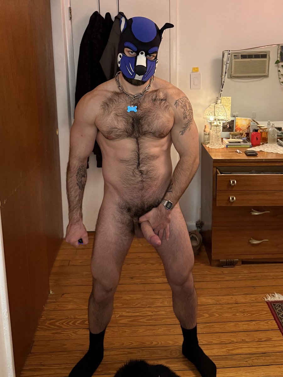 On your knees, pup 😈

#musclepup #pupplay #boypup #puphood #gaypup #gaykink #gayhorny