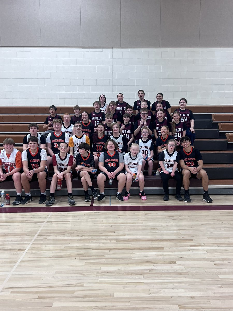 FCUnified's tweet image. Ended our season with a win! Thank you Arlington for putting on the game! 🏀🧡🖤
