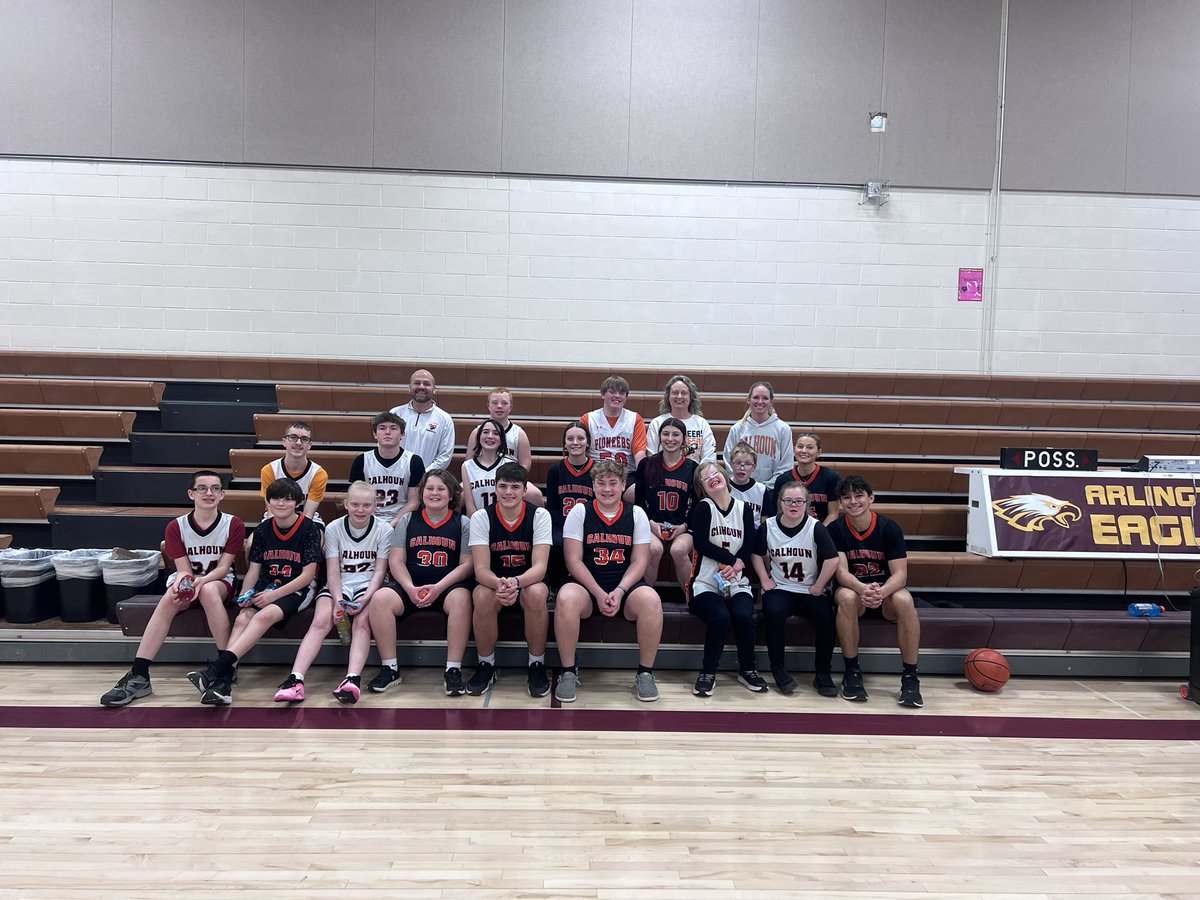 FCUnified's tweet image. Ended our season with a win! Thank you Arlington for putting on the game! 🏀🧡🖤