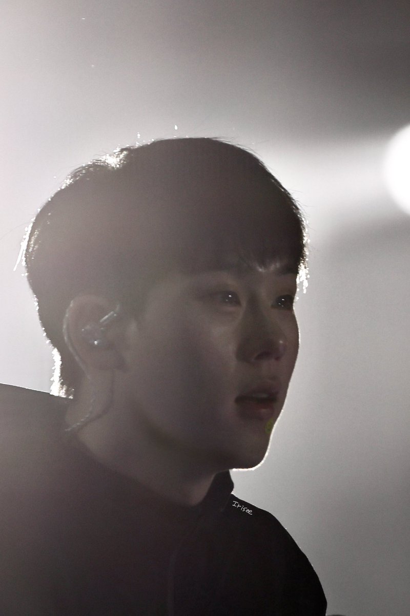iriseeeee's tweet photo. 260131 Sound Check
👀✨

#주헌 #JOOHONEY
#몬스타엑스 #MONSTAX #MONSTA_X https://t.co/6yji4fcXVO