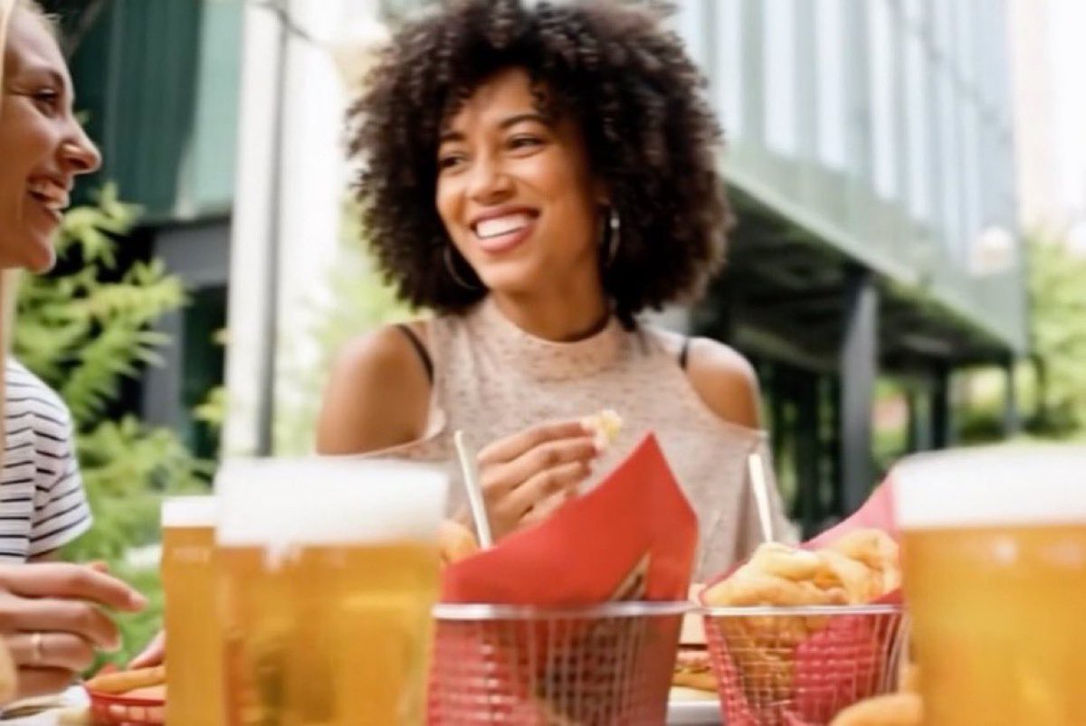 ATLWeatherLook's tweet photo. #ThingsToDoinAtlanta: Dine at Ponce City Market or the BeltLine: Wrap up with eclectic eats along the Eastside Trail. Grab rooftop views or street food—Atlanta’s food scene shines here. #atlanta #Foodie https://t.co/UbmLJEu1jX