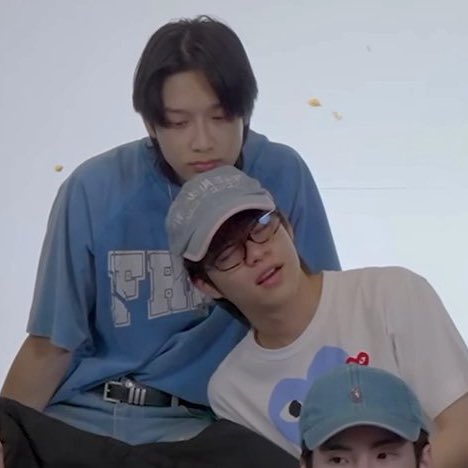 ppornkn's tweet image. เราที่แอบเข้าใจ