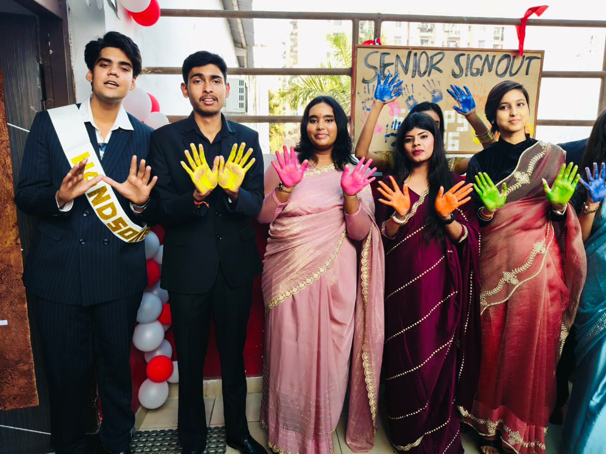 SRMPS's tweet photo. Farewell 2026 | Shri Ramswaroop Memorial Public School

#ShriRamswaroopMemorialPublicSchool #SRMPS #Farewell2026 #GoodbyeSeniors #ForeverSRMPS #SchoolFamily #MemoriesForLife #ProudMoments https://t.co/C2QlFr4omj