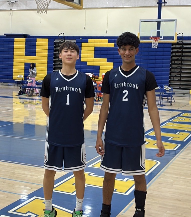 Lynbrook Basketball tweet media