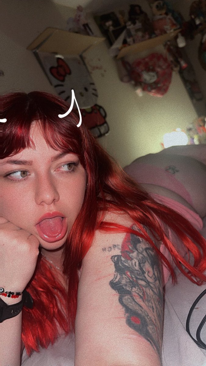 Snow Rose tweet media