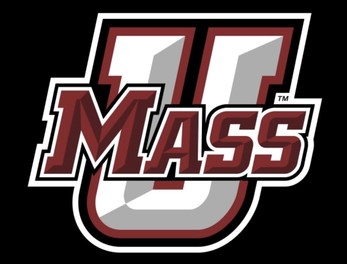 KatoHunter10's tweet photo. Blessed to receive a offer from University of Massachusetts https://t.co/LjxpyhmpYa
