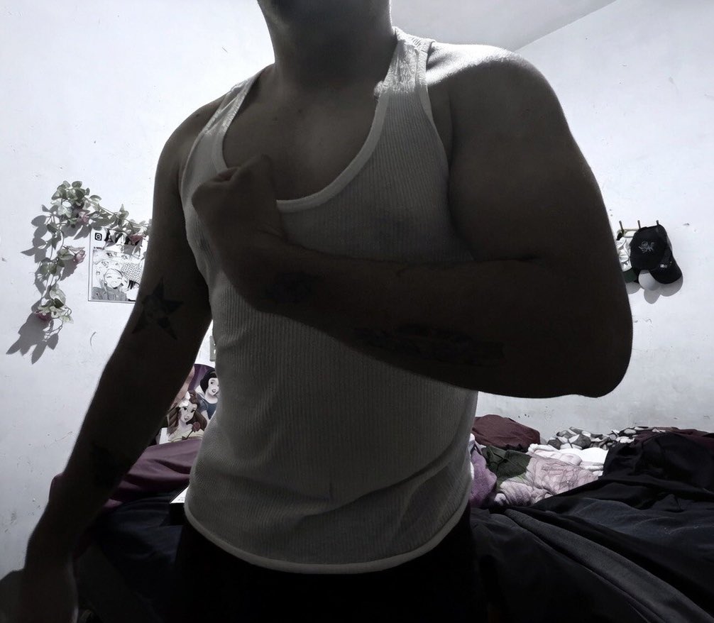 erickvc3's tweet image. buenas noches