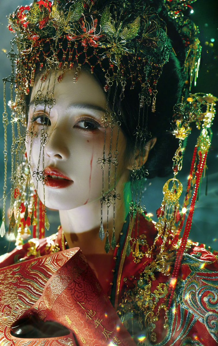 Lubybai's tweet photo. โอ๊ย!! ไป๋ลู่ลุคผีสาวสวยโลกแตกมาก ผีสาวท่านนี่ทำโลกแตกได้เลย สวยมาก 

#ไป๋ลู่ รับบท หลี่เพ่ยอี๋
#BaiLu #UnveilJadewind https://t.co/lFY4fapTCb