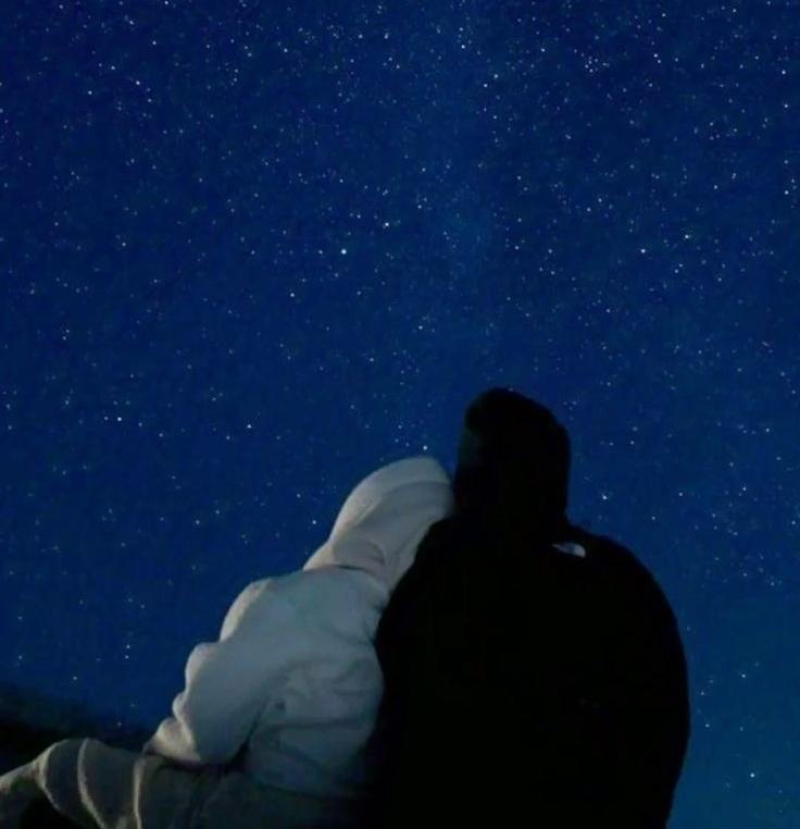 najaemiung's tweet photo. last night we lay beneath a sky full of quiet miracles, letting the stars do the talking for us. a small pause from the busy world, just to feel real again https://t.co/mGvPsXXfXj