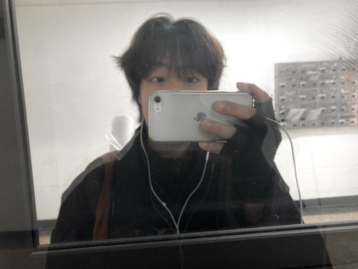 깐돌 (@rockstarnstar) on Twitter photo 