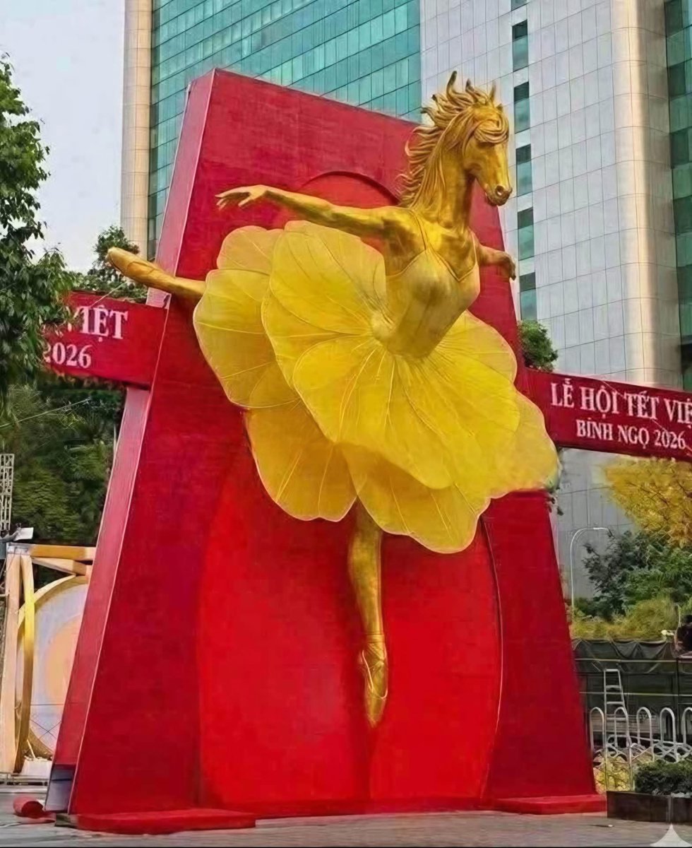 I DON”T LIKE COMMUNISM tweet media