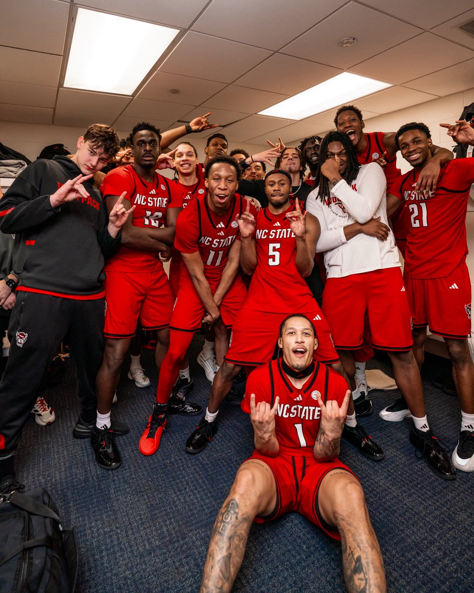 PackMensBball's tweet photo. ALL THE VIBES 🗣️ https://t.co/6sg3JZMf6W