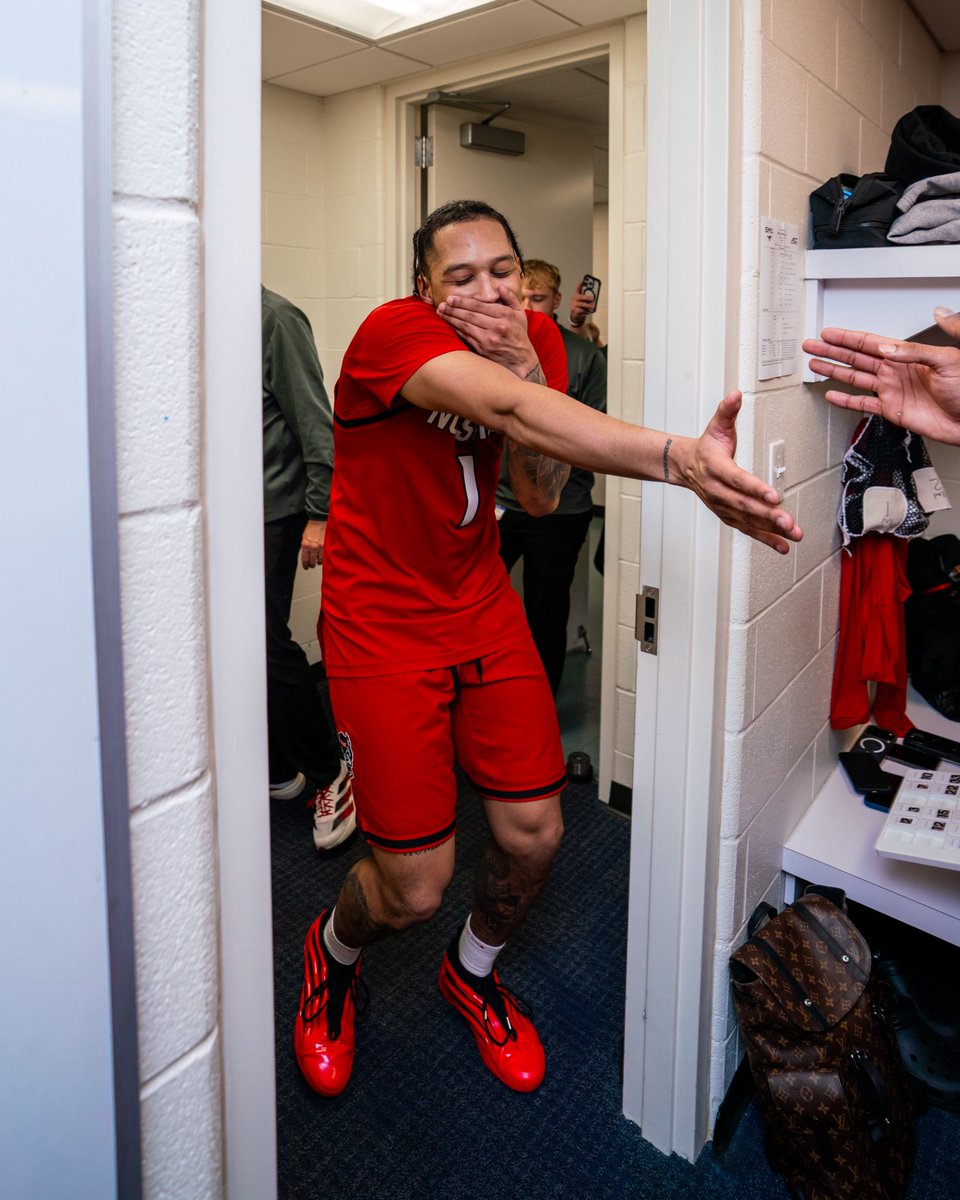 PackMensBball's tweet photo. ALL THE VIBES 🗣️ https://t.co/6sg3JZMf6W