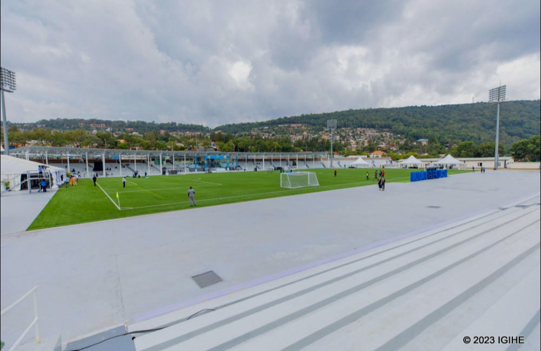 Rwanda <a href="/RwandaLeague/">Rwanda Premier League</a> League yatangaje ko imikino ibiri y’umunsi wa 18 wa Shampiyona itakibereye kuri Kigali Pélé Stadium ku masaha yari yemejwe kubera ko amatara y’iyi Stade afite ibibazo. <a href="/Rwanda_Sports/">Ministry of Sports | Rwanda</a>
kiny.taarifa.rw/amatara-ya-kig…