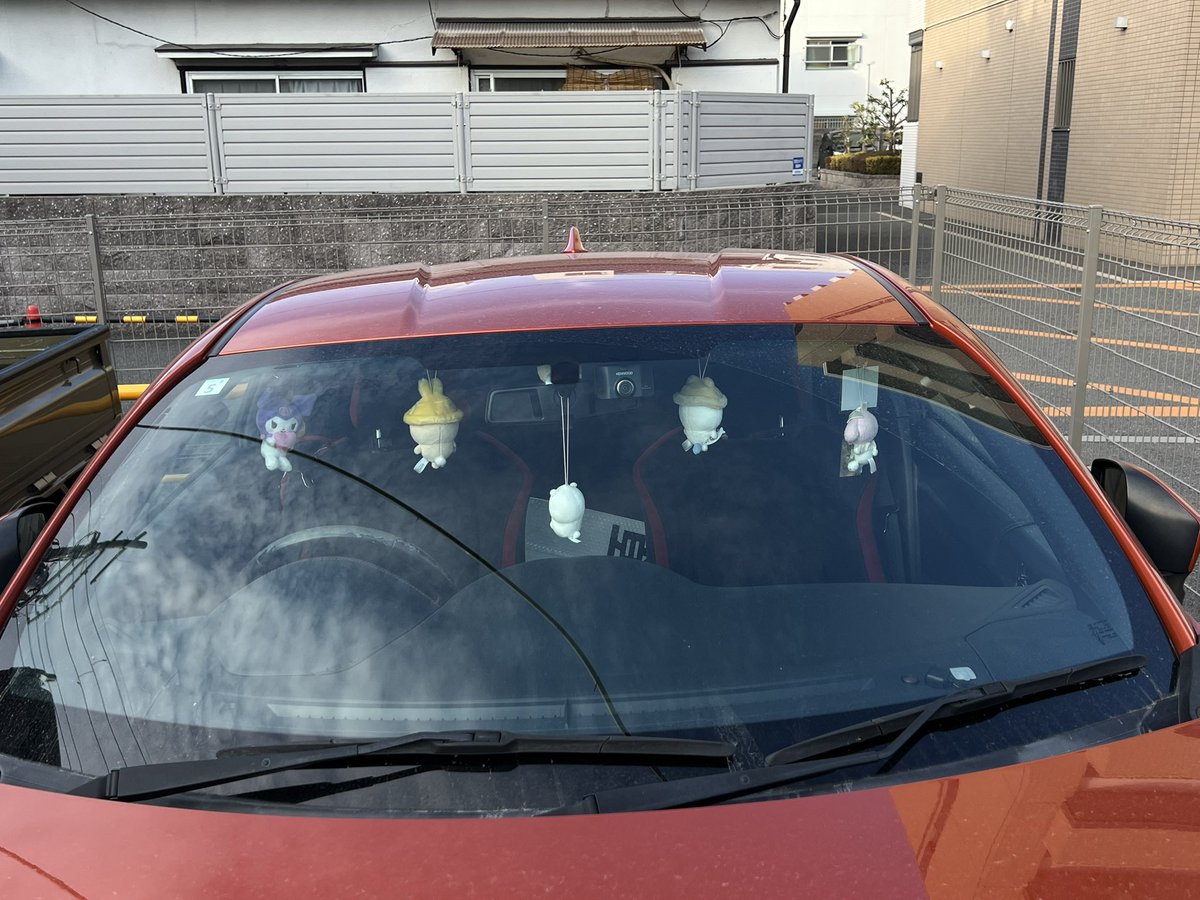 ふと自分のハチロク見た時に色々つきすぎてた