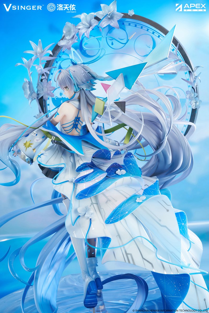 APEX_TOYS's tweet photo. 〓新品公开〓

Vsinger 的虚拟歌手「洛天依」以十二周年造型手办化登场。
【Vsinger 洛天依 十二周年】1/7比例手办即将开启预售！

“永远唱吧，我们的歌。”
#洛天依 #APEXTOYS https://t.co/SiBpsn1V1H