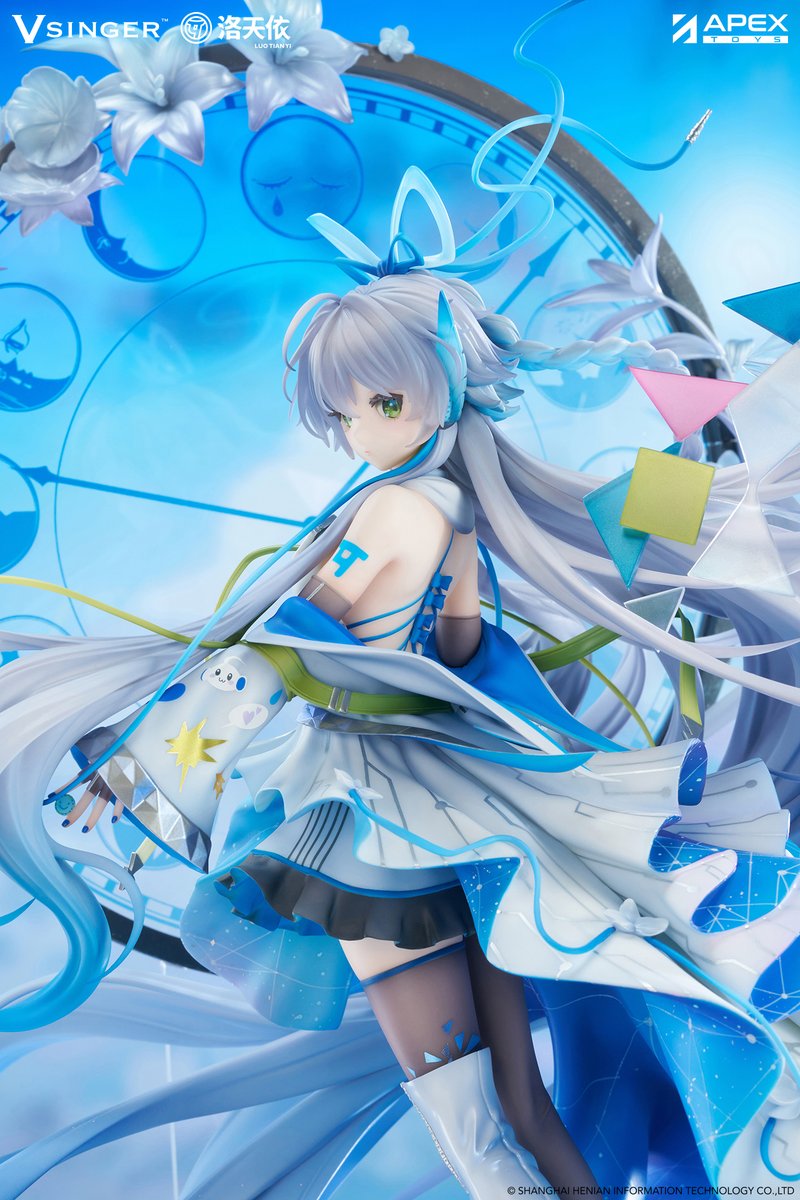 APEX_TOYS's tweet photo. 〓新品公开〓

Vsinger 的虚拟歌手「洛天依」以十二周年造型手办化登场。
【Vsinger 洛天依 十二周年】1/7比例手办即将开启预售！

“永远唱吧，我们的歌。”
#洛天依 #APEXTOYS https://t.co/SiBpsn1V1H
