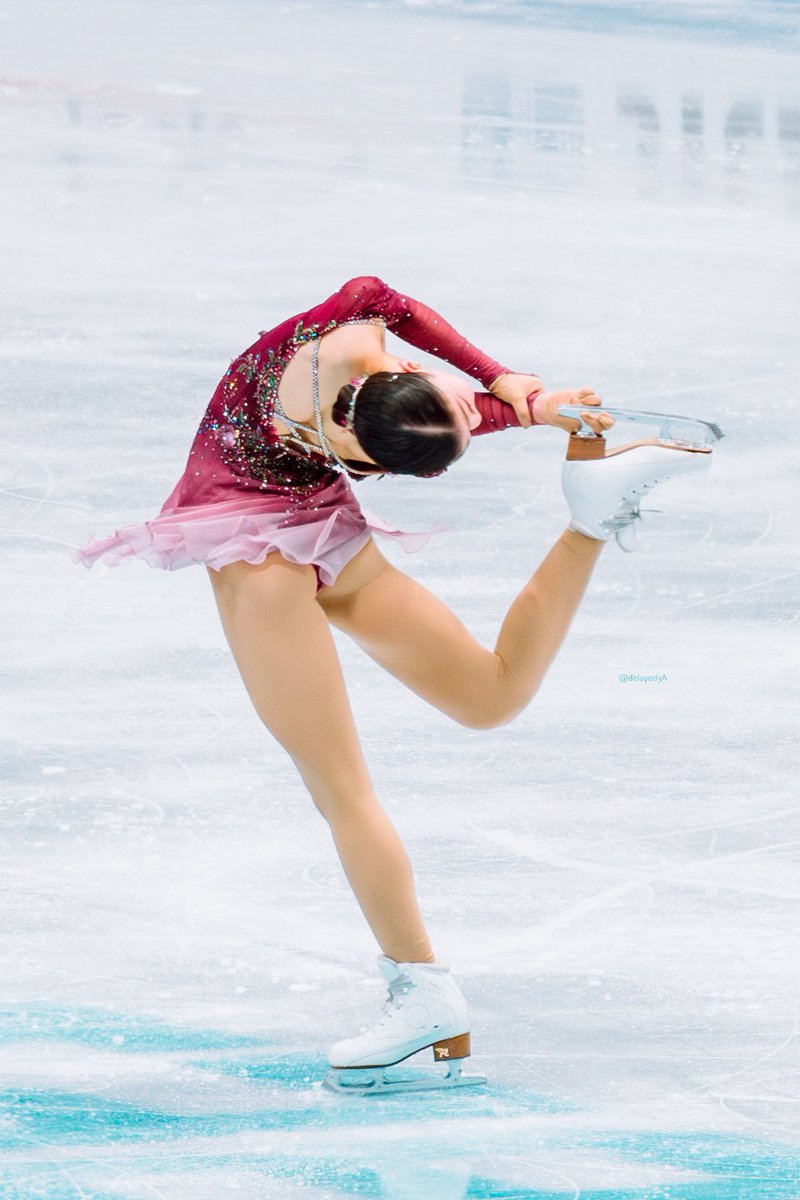 delayed3A's tweet photo. the most beautiful layback spin ever
#MoneChiba #4ContsFigure #ๅ่็พ้ณ https://t.co/pXIoBTLfHO