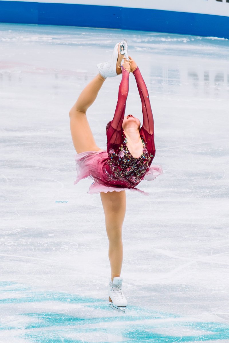 delayed3A's tweet photo. the most beautiful layback spin ever
#MoneChiba #4ContsFigure #ๅ่็พ้ณ https://t.co/pXIoBTLfHO