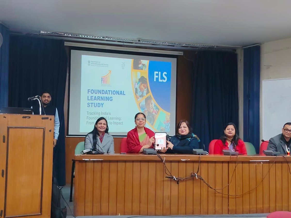parakh_ncert's tweet photo. As teams return to train #FieldInvestigators, the momentum is real 🚀

Because when assessment is done right -
✨ learning outcomes speak louder ✨

#PARAKH #NCERT #FoundationalLearningStudy #NEP2020 #FLS2026 #TechEnabledLearning #NationwideReadiness #FieldInvestigators https://t.co/jTPeLAywyy