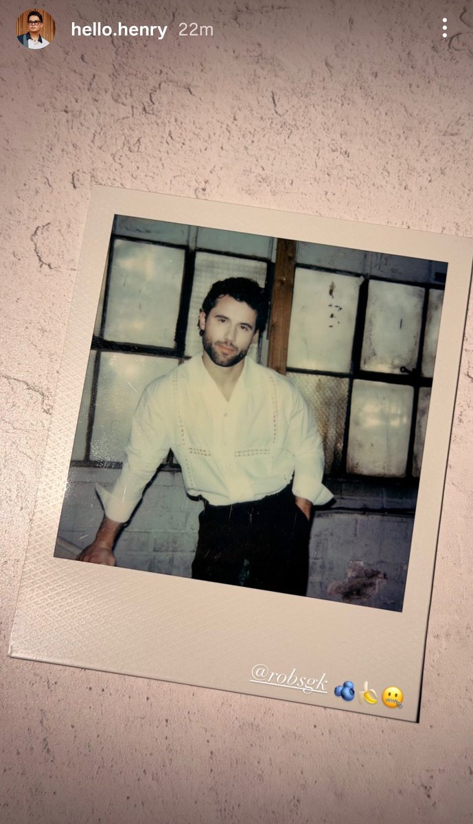 RGKUpdates's tweet image. ????? The editor of Timid Mag just shared this. Good morning??

hello.henry on IG