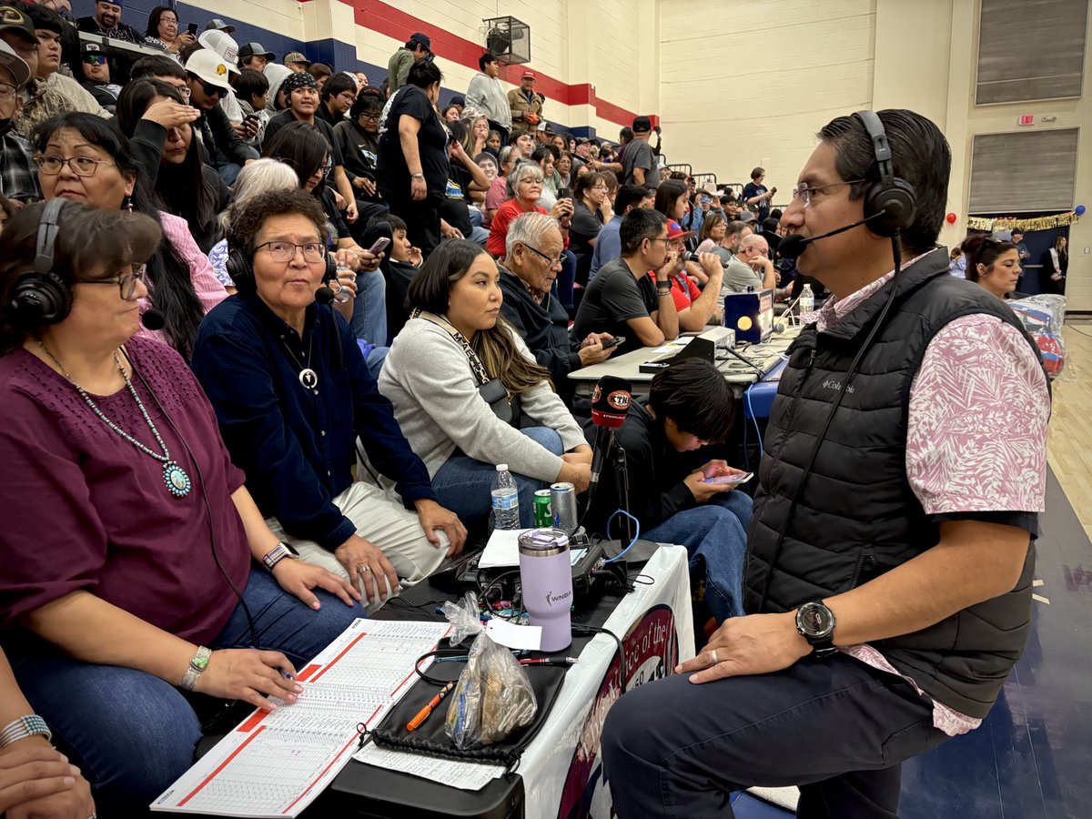 Jonathan Nez tweet media