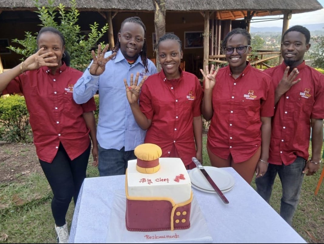 Mazima, it's been an amazing 4 years of serving and growing with you dear friends⚘️ 🥂

Looking forward to an exciting 5th year 🎉⚘️💃