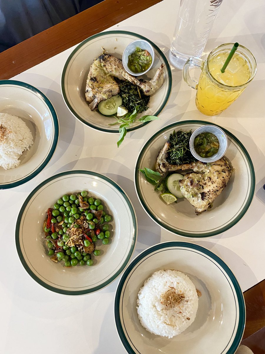 Nini 🍉 tweet media