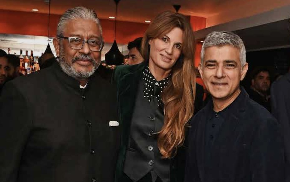 Suffragent_'s tweet photo. Meet Vikas Nath - a restauranteur and friend of Sadiq Khan.

He's accused of spiking a woman's drink with 'date rape' drug GBL in a London bar. He also had motion-activated cameras set-up in his Knightsbridge bedroom.

Nath, 61, moved to the UK from India. The trial continues.🇬🇧 https://t.co/8GGEs4vQPd