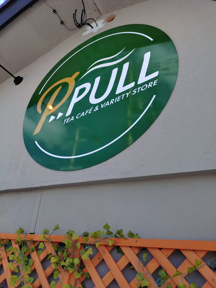 taatang29's tweet photo. 春光のカフェ #PPULL にて昼メシ後半戦☕

ガーリックバターライス→もち麦入ってて旨い
プリン→これプリンですか？と聞いてしまった😅
フレーバーティー→クレオパトラときうフレーバーティー

また来たい😄 https://t.co/gPxquurhlj