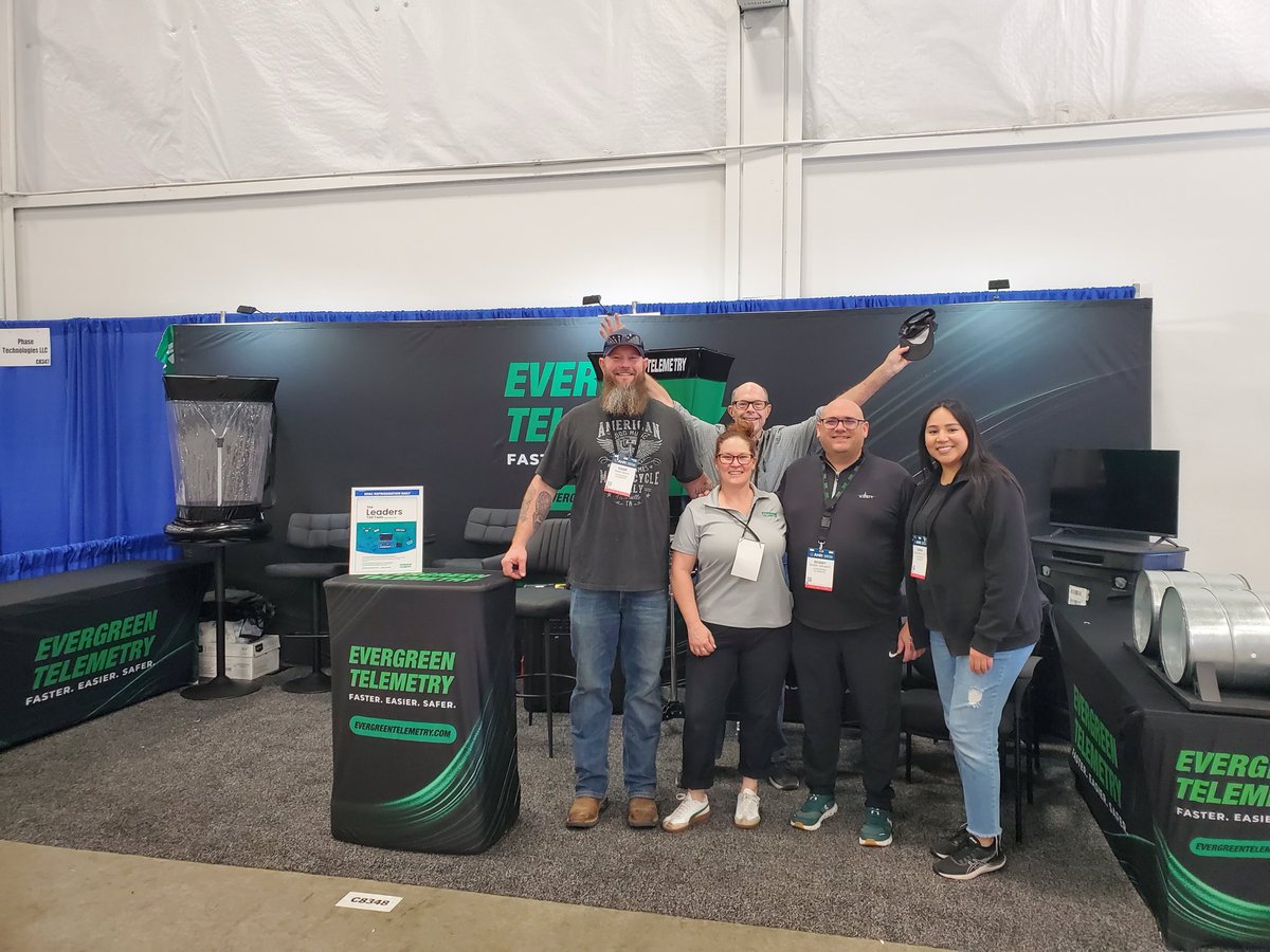 EvergreenTAB's tweet photo. Day 2 of @ahrexpo!   #ahrexpo #tab #hvac #airbalance https://t.co/GoQcuQNFzT