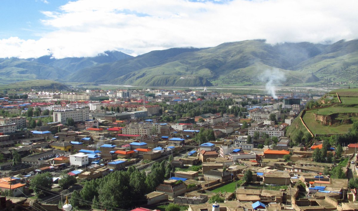 PlantsTibetan's tweet photo. #China sells “lifetime travel passes” in eastern Tibet’s Kardze as tourism. In reality it speeds up Sinicization flooding Tibetan areas with settlers, sidelining locals, and diluting culture. Access grows f#reedom does not.
#Tibet #Sinicization #CulturalSurvival #ColonialTourism https://t.co/FEvr2h6Dac