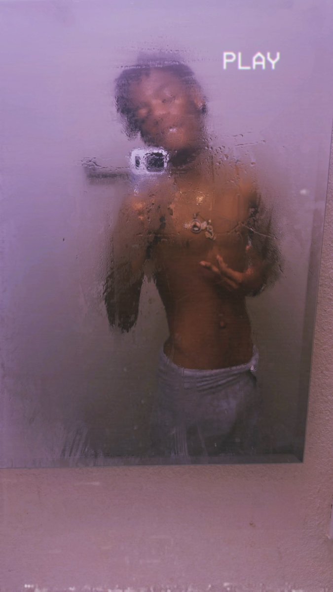 AwfullottaE3's tweet photo. Goodnight I guess 💦🤷🏾‼️ https://t.co/5bBXAyxvOn