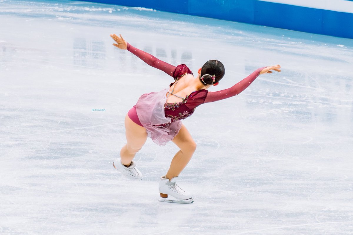 delayed3A's tweet photo. mone's deeeeeeep edges are genuinely insane. we all already knew how crazy deep her edges are, but it really strikes you when you're looking back at the photos you took and you realise just how insane these edges really are
#MoneChiba #4ContsFigure #ๅ่็พ้ณ https://t.co/o7WQdUHq0j