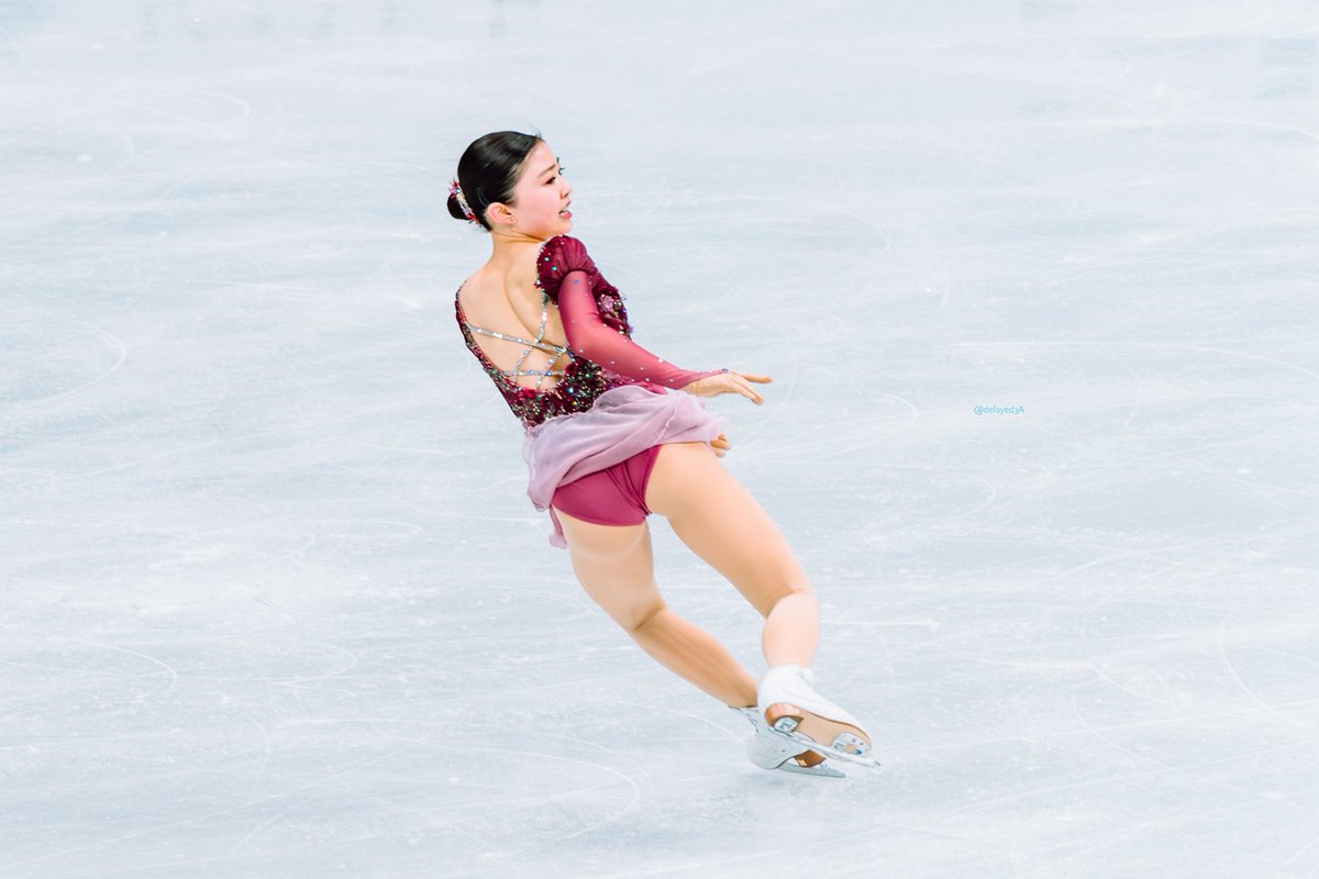 delayed3A's tweet photo. mone's deeeeeeep edges are genuinely insane. we all already knew how crazy deep her edges are, but it really strikes you when you're looking back at the photos you took and you realise just how insane these edges really are
#MoneChiba #4ContsFigure #ๅ่็พ้ณ https://t.co/o7WQdUHq0j
